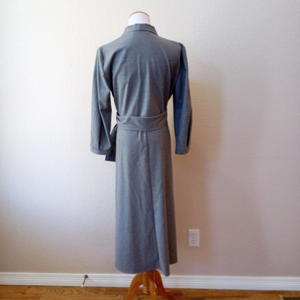 Zara gray Heather belted v-neck pleated midi dress - Picture 8 of 10